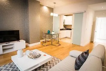 Holidays2Malaga City Center Apartments 3*, Malaga